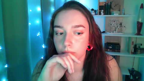 effie_balconii online show from January 2025 01:42:01 PM