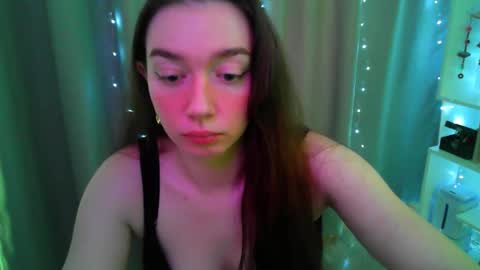 effie_balconii online show from February 2026 07:28:01 AM