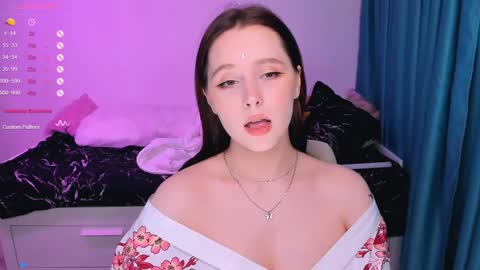 Effie online show from December 2024 07:53:02 PM