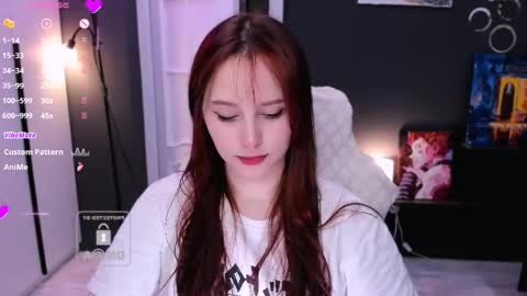 Snapshot of effie_lee chatting on April 2026 02:25:02 AM Effie online show from April 2026 02:25:02 AM