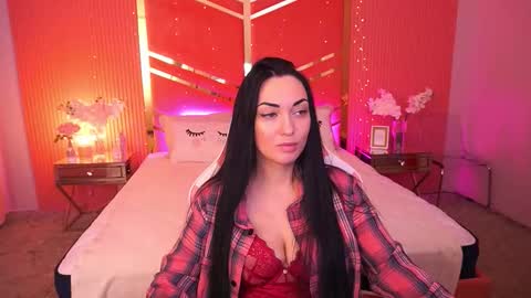 effie_luvv online show from February 2026 07:45:01 AM