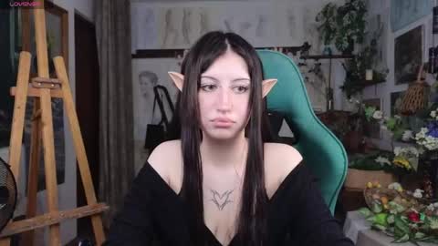 effiemeowley online show from April 2026 09:41:02 AM