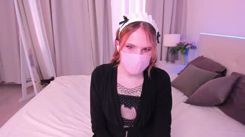 Snapshot of effiemur chatting on September 2025 10:20:02 AM Effie Mur online show from September 2025 10:20:02 AM