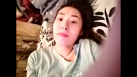 Snapshot of effy007 chatting on February 2025 12:59:01 PM Effy online show from February 2025 12:59:01 PM