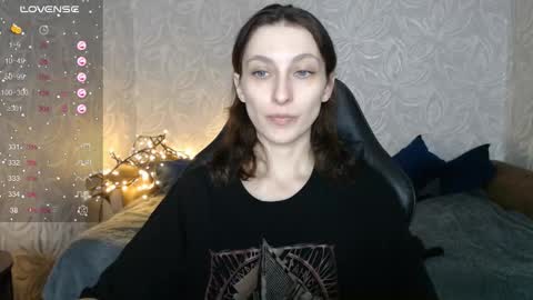 Anna online show from November 2025 05:39:02 AM