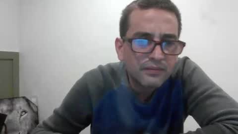 Snapshot of eguevara555500 chatting on April 2026 12:43:01 PM SilverBulture online show from April 2026 12:43:01 PM