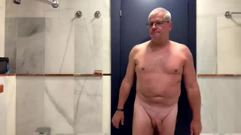 Snapshot of eichelhorn chatting on November 2025 10:56:02 AM eichelhorn online show from November 2025 10:56:02 AM