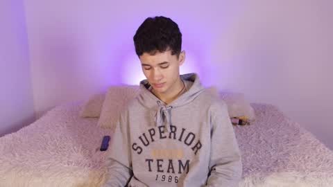 Snapshot of eiden_blake chatting on November 2025 10:14:02 AM Eiden Blake online show from November 2025 10:14:02 AM