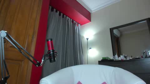 Snapshot of eileen_pinkman chatting on September 2025 11:04:01 PM eileen_pinkman online show from September 2025 11:04:01 PM