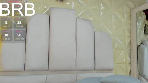 Snapshot of eileenestrada chatting on January 2025 05:28:01 PM Eileen from your heart online show from January 2025 05:28:01 PM