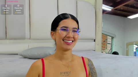 Snapshot of eileenestrada chatting on January 2025 08:38:02 PM Eileen from your heart online show from January 2025 08:38:02 PM
