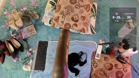 Eilin online show from June 2026 07:07:01 PM