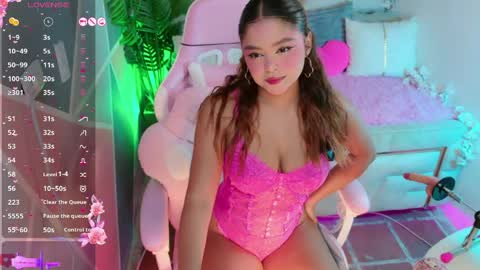 eimy__2 online show from April 2026 07:04:01 AM