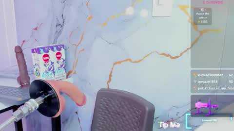 Eimy online show from January 2026 08:14:01 PM