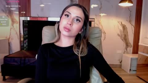 Eimy rose online show from June 2026 08:24:01 PM