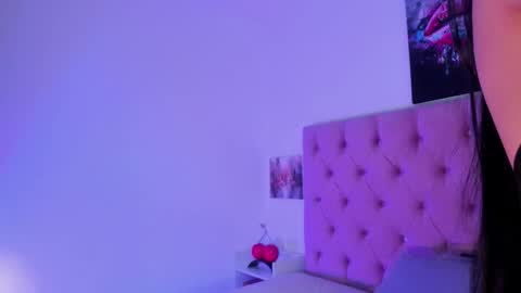 eimy_saenzx online show from February 2026 08:18:01 PM