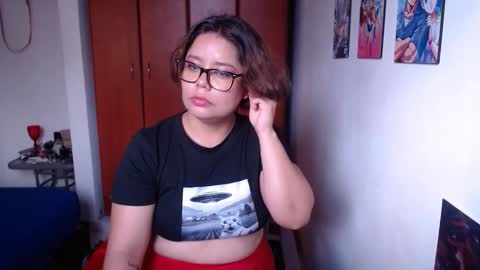 Snapshot of eimy_saenzz chatting on November 2025 06:40:01 PM eimy_saenzz online show from November 2025 06:40:01 PM