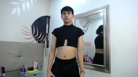 Eimyflorian online show from January 2025 11:23:02 AM