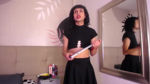 Eimyflorian online show from March 2025 11:37:02 AM