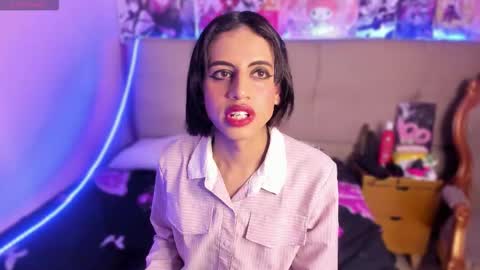 Eimyflorian online show from November 2025 11:54:01 AM