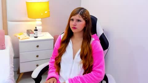 EimmyJones online show from October 2025 03:03:02 AM