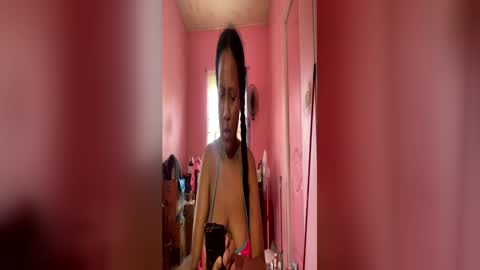 Eirondra Valeen online show from April 2026 06:58:01 PM