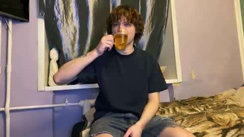 Snapshot of eitanhere chatting on February 2026 01:51:02 PM Eitan online show from February 2026 01:51:02 PM