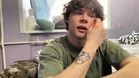 Snapshot of eitanhere chatting on March 2026 05:57:02 AM Eitan online show from March 2026 05:57:02 AM