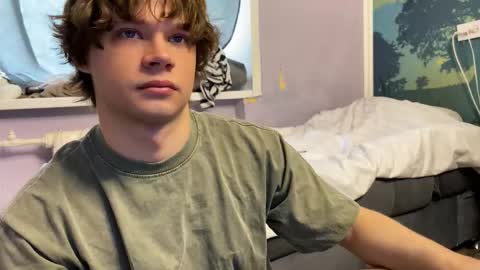 Snapshot of eitanhere chatting on March 2026 07:45:02 AM Eitan online show from March 2026 07:45:02 AM