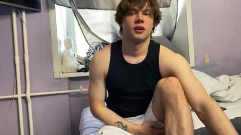 Snapshot of eitanhere chatting on March 2026 11:26:01 AM Eitan online show from March 2026 11:26:01 AM