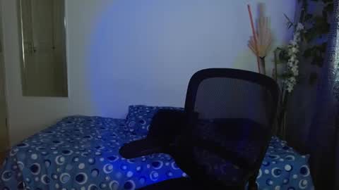 Eithan online show from March 2026 09:18:02 PM