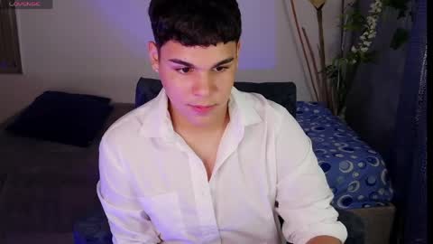 Eithan online show from April 2026 06:10:01 PM