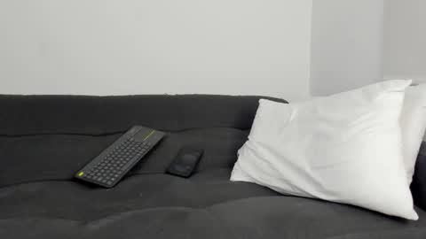 EITHAN CONOR online show from November 2025 12:32:01 AM