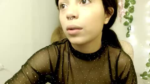 eiviiy1609 online show from October 2025 02:24:02 PM