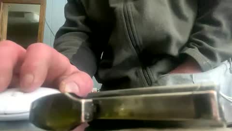 Snapshot of ejbooker11 chatting on November 2025 12:05:02 PM PiedPiper online show from November 2025 12:05:02 PM