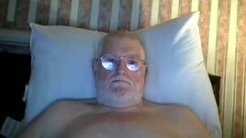 Snapshot of eketman1964 chatting on December 2025 11:53:01 PM eketman1964 online show from December 2025 11:53:01 PM