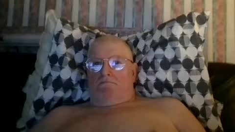 Snapshot of eketman1964 chatting on February 2026 12:25:01 AM eketman1964 online show from February 2026 12:25:01 AM