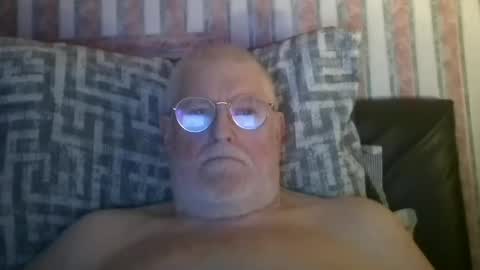 Snapshot of eketman1964 chatting on February 2026 11:37:01 PM eketman1964 online show from February 2026 11:37:01 PM