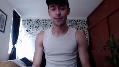 xoxo online show from December 2024 04:57:01 PM