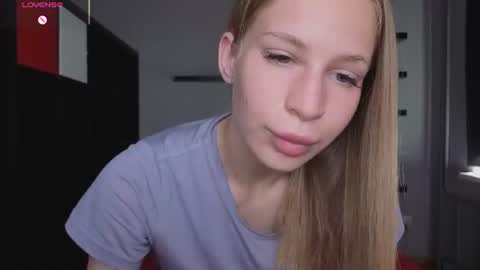 please read my bio there is information about private shows and about my personality online show from June 2026 08:07:01 AM