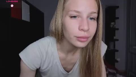 please read my bio there is information about private shows and about my personality online show from June 2026 08:06:02 AM