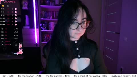 If you like it when I meow give me a thumbs up online show from April 2026 10:20:02 AM