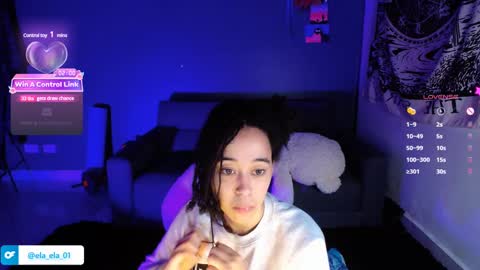 Snapshot of ela_0 chatting on December 2024 05:27:02 AM Ela Help me reach 100 thumbs up online show from December 2024 05:27:02 AM