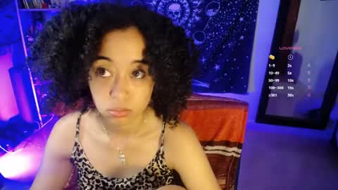 Ela  Help me reach 100 thumbs up online show from May 2026 07:47:02 AM