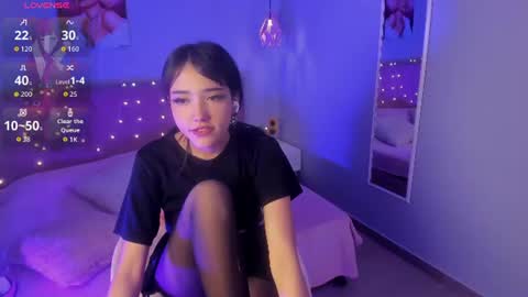 Ela online show from June 2026 07:49:01 PM