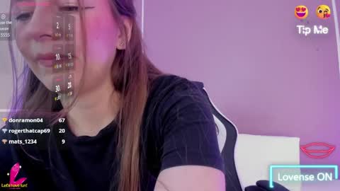 E L A I A online show from April 2026 01:41:02 PM