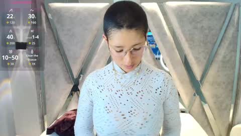 elaine87_ online show from September 2025 08:56:02 PM