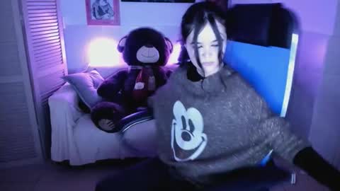 Snapshot of elainebeness chatting on October 2025 07:58:02 PM Your sweet girl online show from October 2025 07:58:02 PM