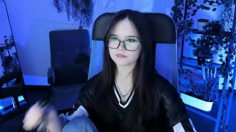 Your sweet girl online show from April 2026 04:34:02 PM