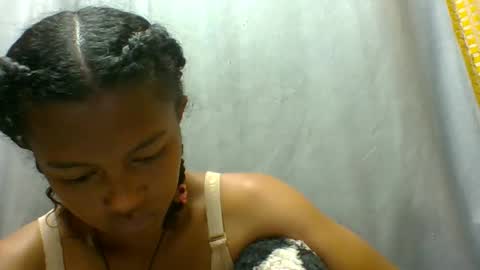 Snapshot of elaliealdy chatting on September 2025 05:57:01 PM elaliealdy online show from September 2025 05:57:01 PM